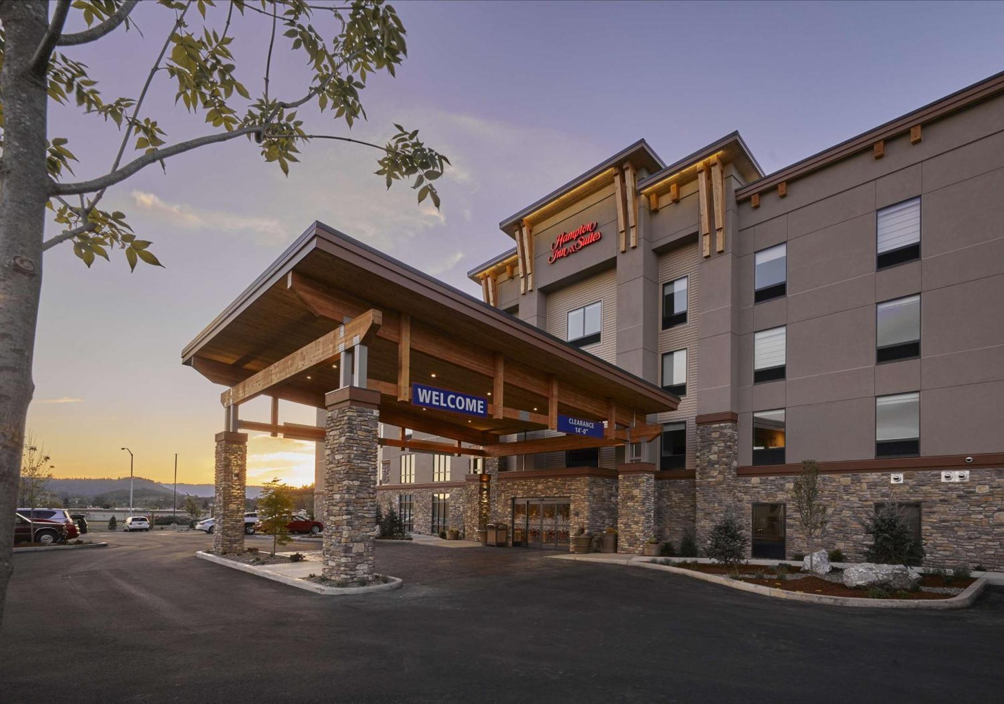 Hampton Inn & Suites Roseburg Exterior foto